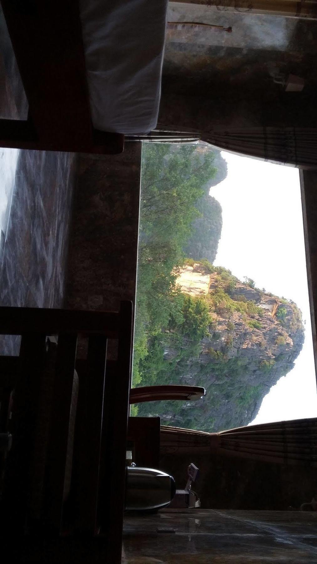 Limestone View